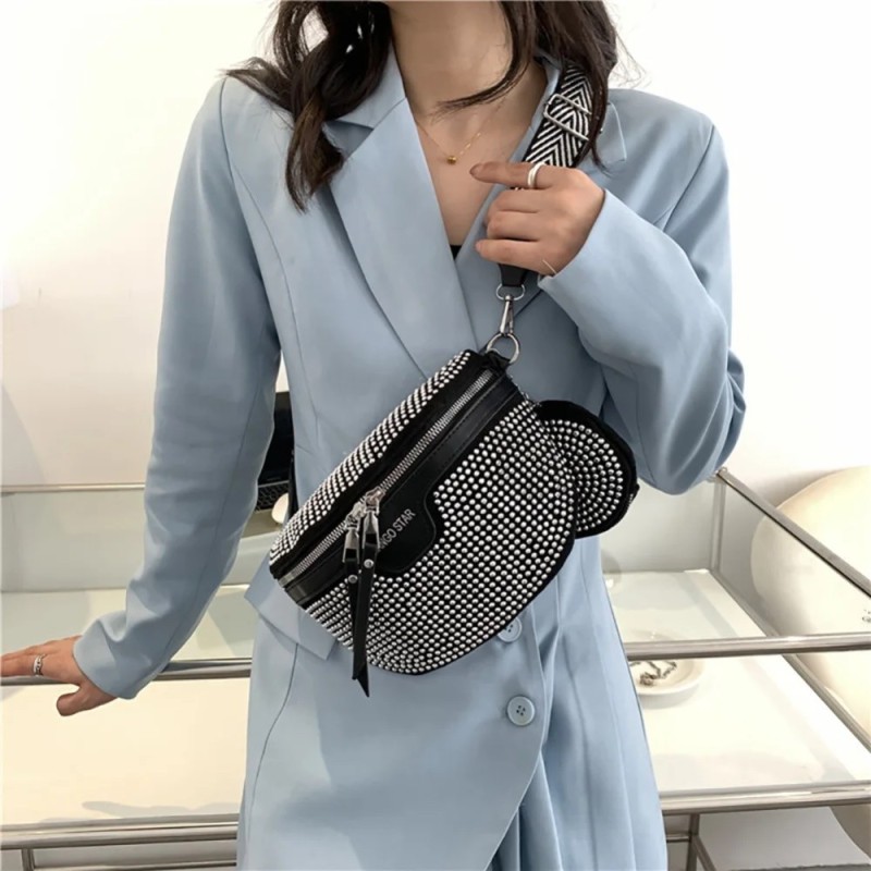 Μαύρο Bum Bag με Στρας & Αποσπώμενο Πορτοφολάκι Μαύρο Bum Bag με Στρας & Αποσπώμενο Πορτοφολάκι